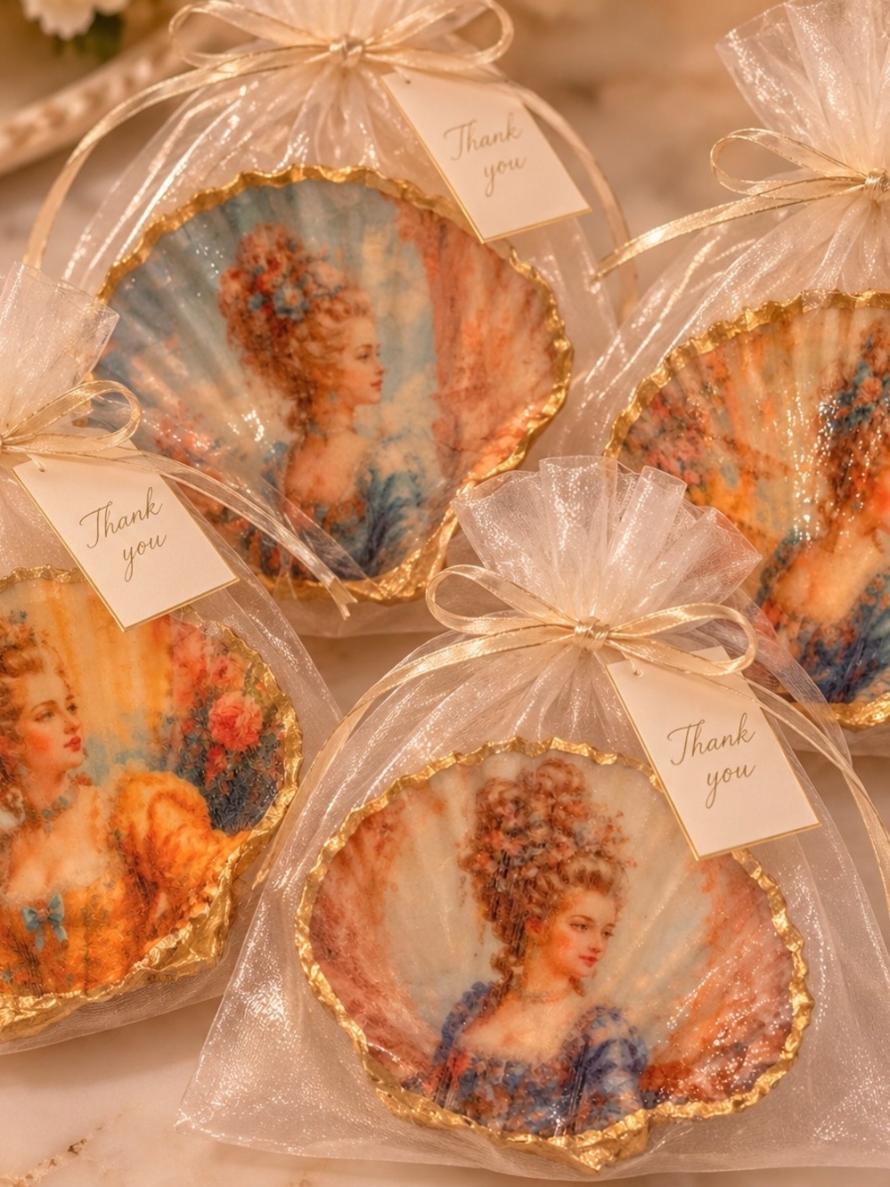 Luxury Wedding Favor Scallop Shell Handcrafted/ Jewlery Dish Or Ornament
